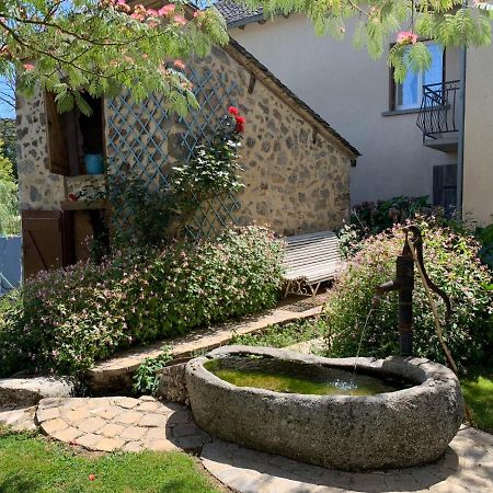 La Maison Rouzies La Bastide-l'Eveque Экстерьер фото