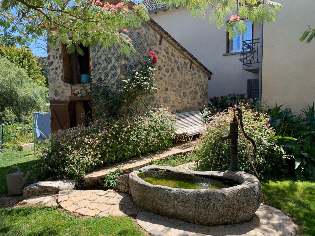 La Maison Rouzies La Bastide-l'Eveque Экстерьер фото